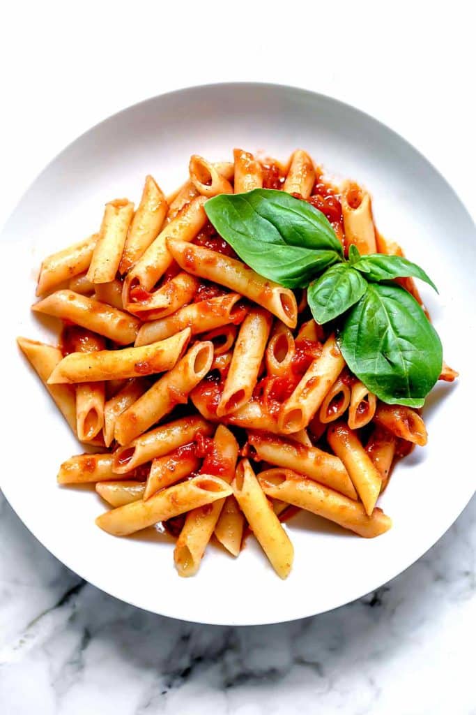 penne pasta with marinara sauce and oregano